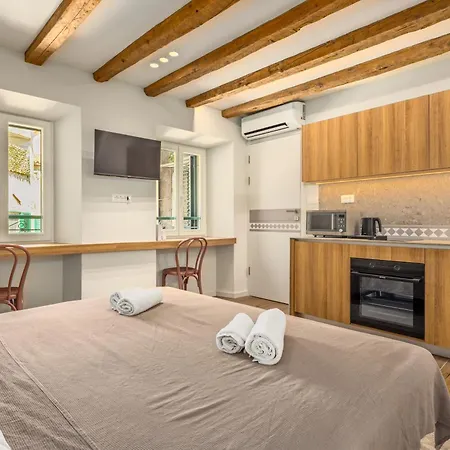 Diocletian's Centre Palace 호텔